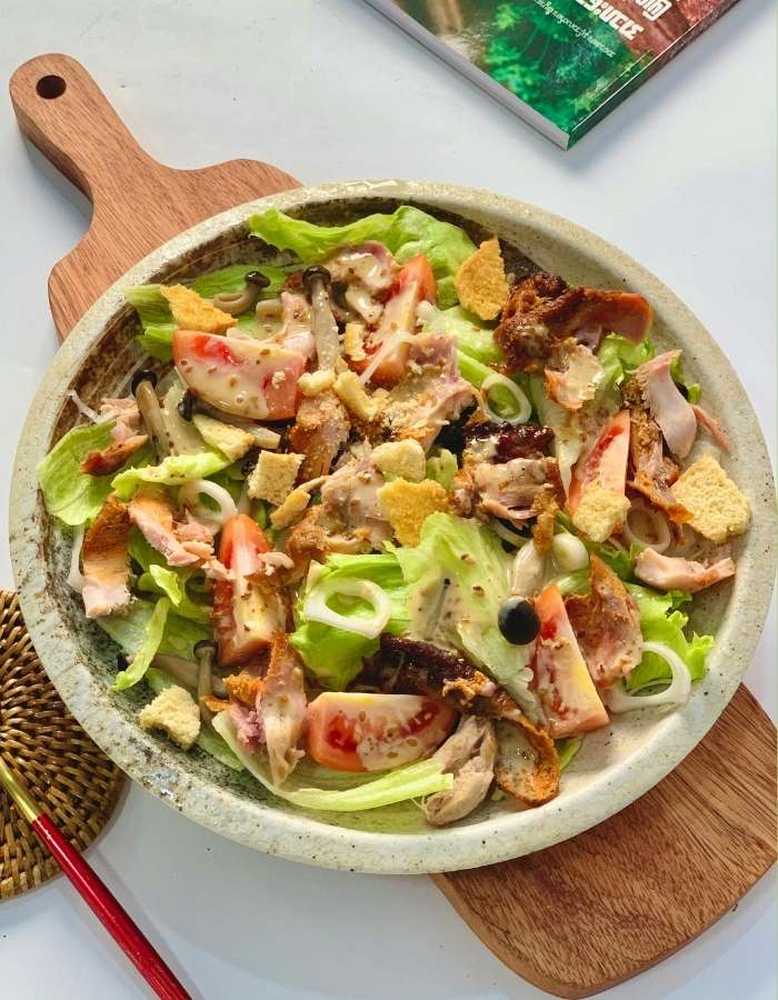Ensalada sin gluten con picatostes sin gluten